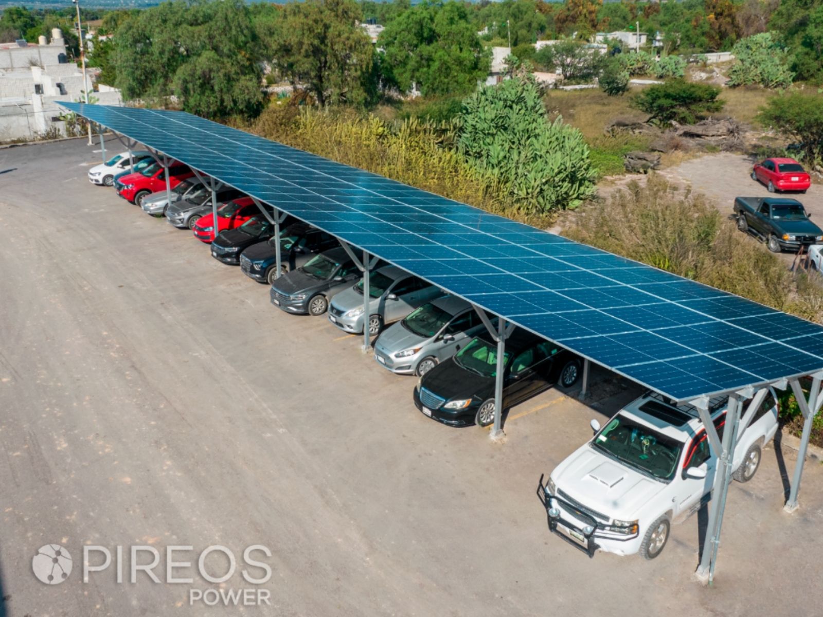 En Pireos nos enfocamos en calcular la inclinación adecuada para tener el mejor resultado