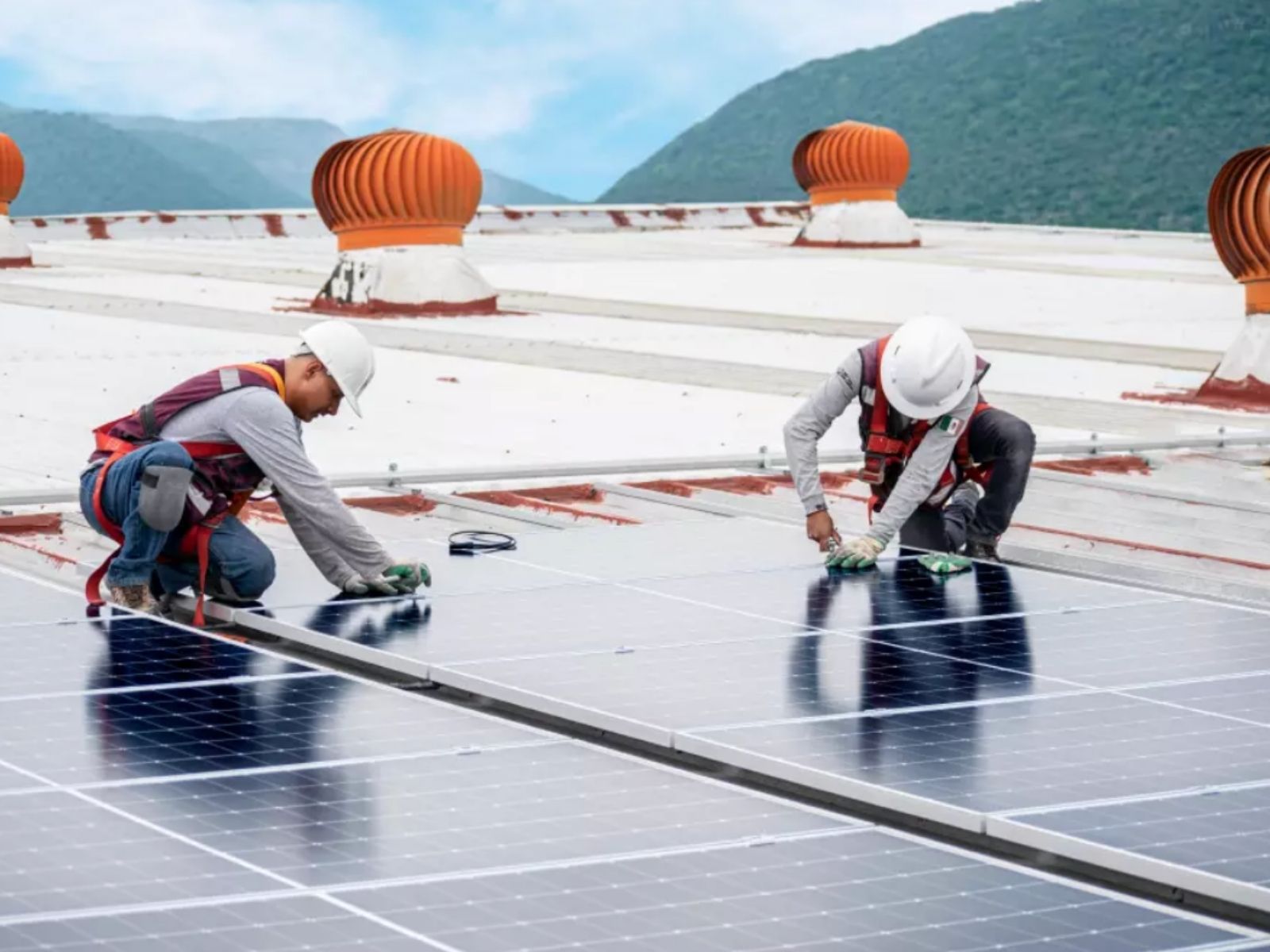 pireos-ventajas-normas-certificaciones En Pireos te enseñamos las ventajas y las normas y certificaciones